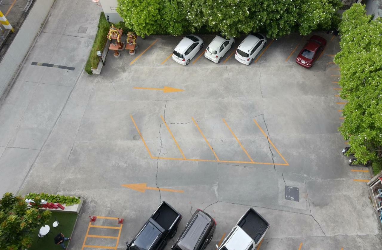 Hotel Baanhim Rayong Exterior foto